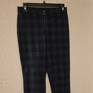 HUE Black and Gray Plaid Pants